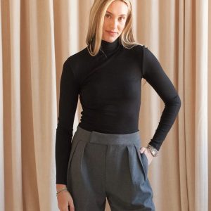 Black Layering Turtleneck