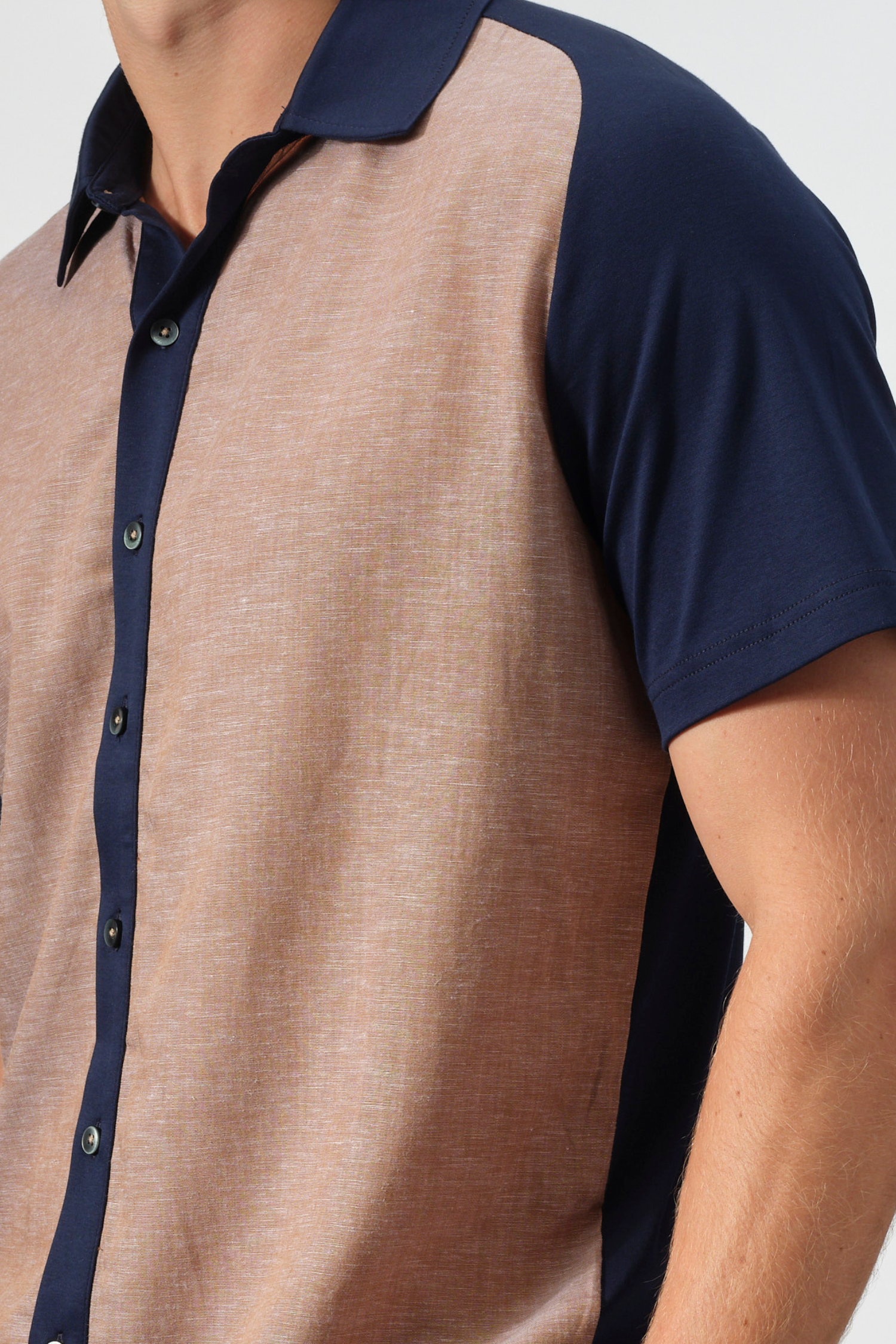 SetaTouch Linen-Tencel Colorblock Polo Shirt - Image 8